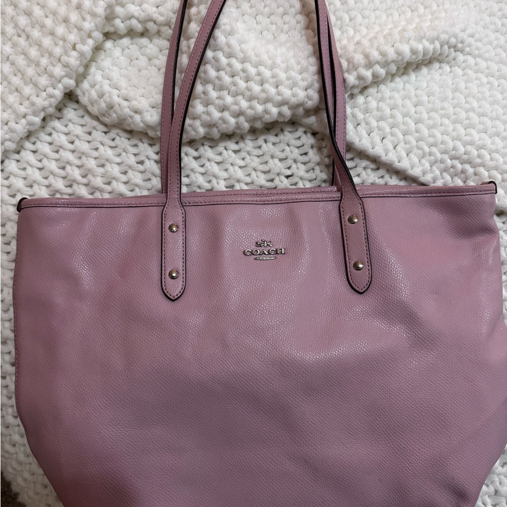 Coach Mauve Leather Tote Bag